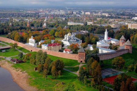 ISS помогает обеспечить безопасность пешеходов в Великом Новгороде